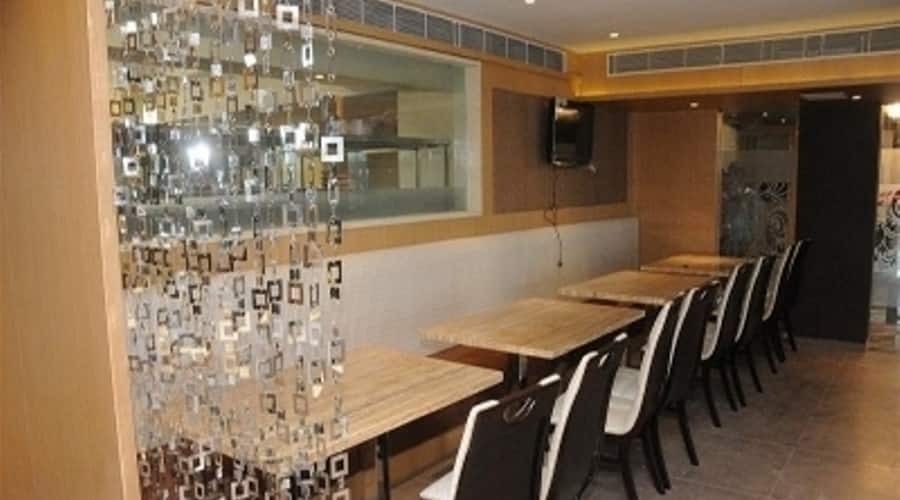 Hotel Royal Inn, Ankleshwar 5
